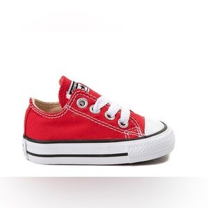 Classic red low top converse, baby size 3.